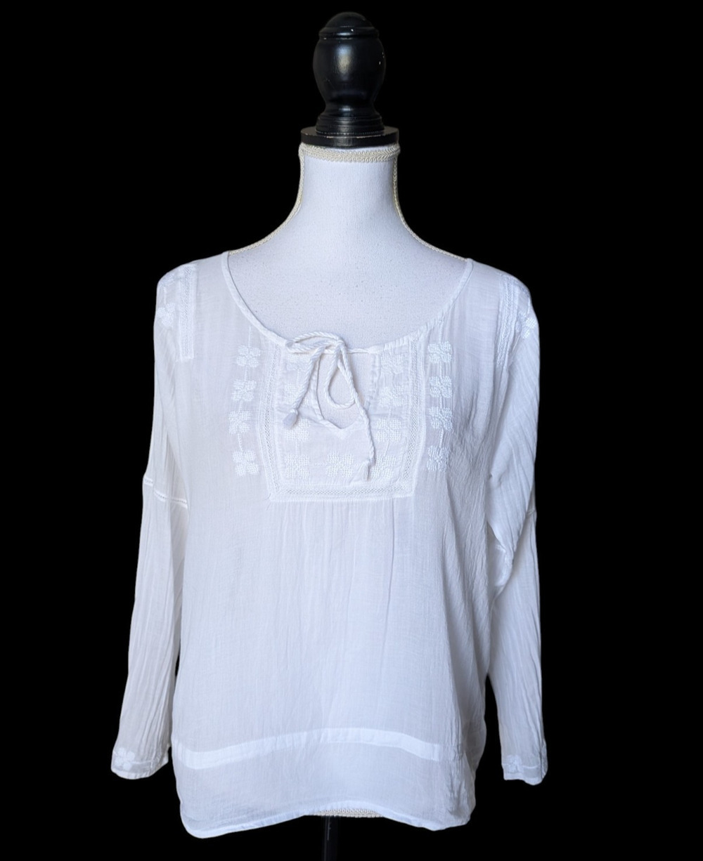 Y2K American Eagle White Cotton Embroidered Long Sleeve Top Semi Sheer Chemise